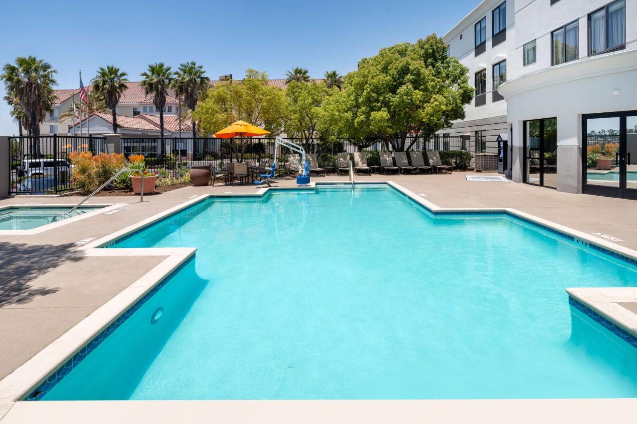 Hampton Inn By Hilton Irvine East - Lake Forest Eksteriør billede